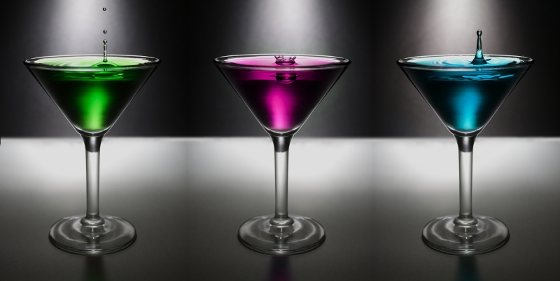 discotheque-FAYENCE-min_water-drop-glass-bar-celebration-green-832603-pxhere.com